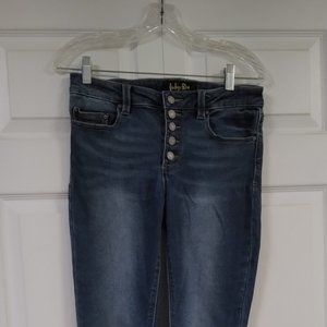 High waist skinny jeans with button waist
